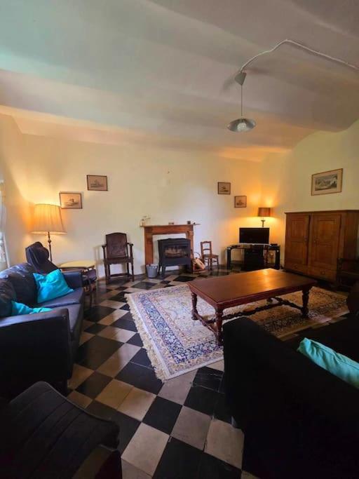 Chateau De Wallay - La Grande Ferme Ohey Eksteriør bilde